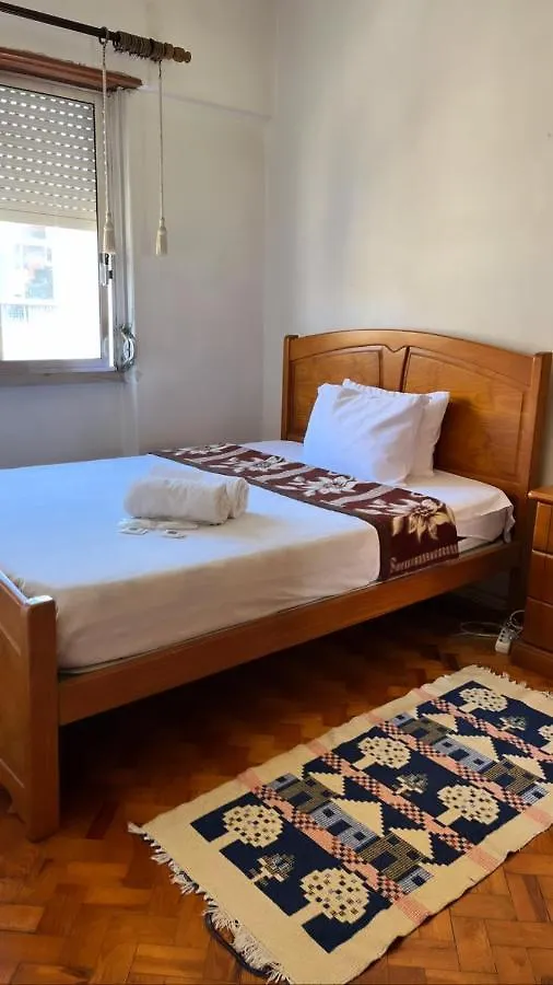 Lisboa Gv Room 0*,  البرتغال